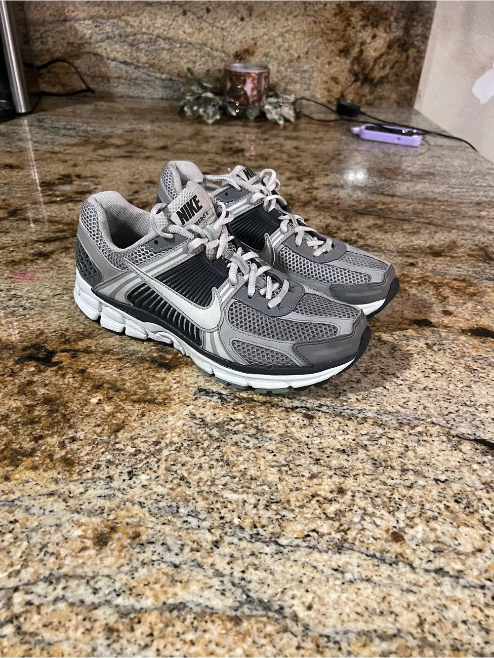 Nike Women's Gray and Black Running Sneakers